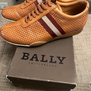 Mend Bally Cognac and red sneaker size  US 10.5